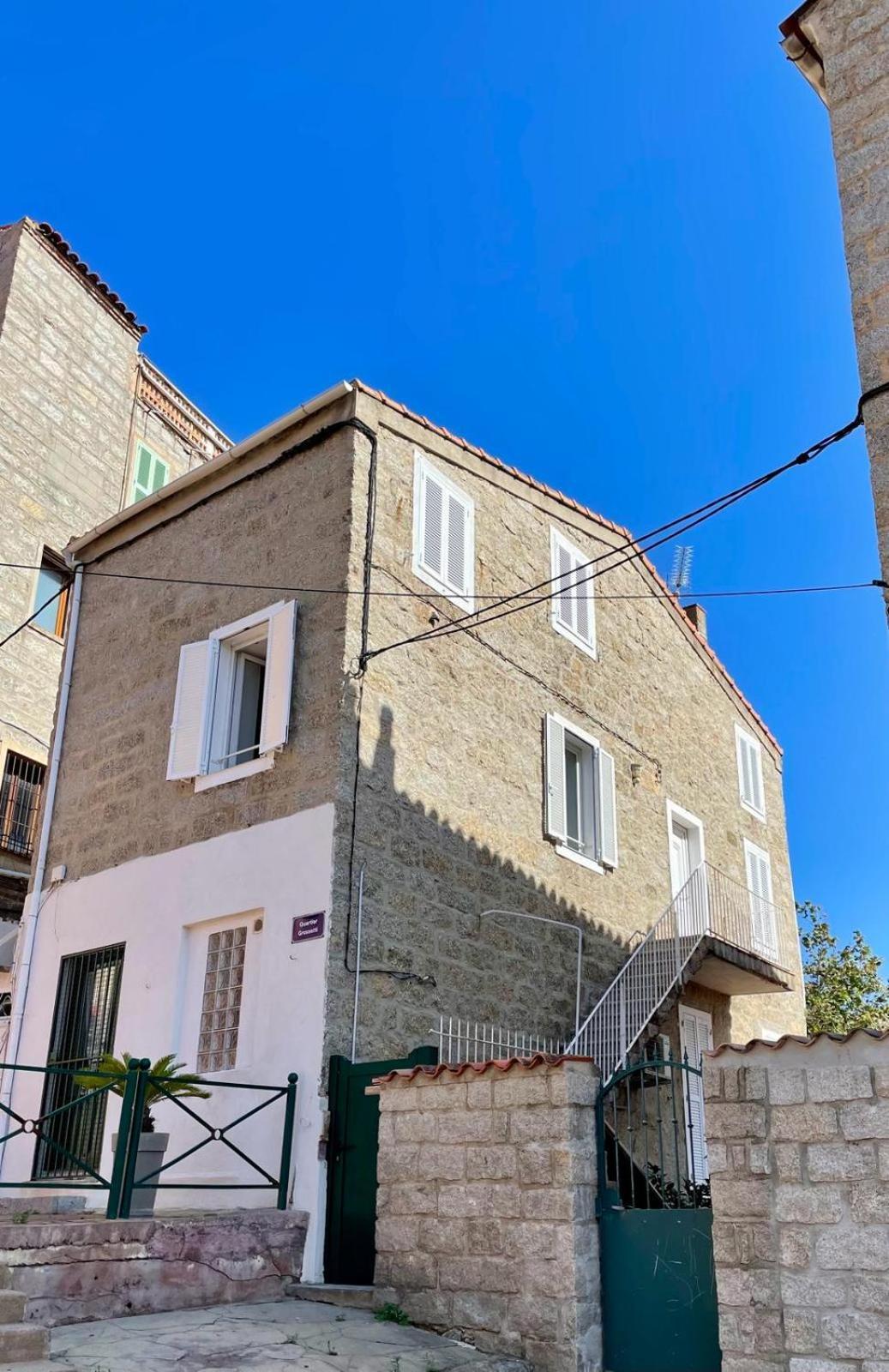 Apartmán Duplex En Plein Centre Propriano  Exteriér fotografie